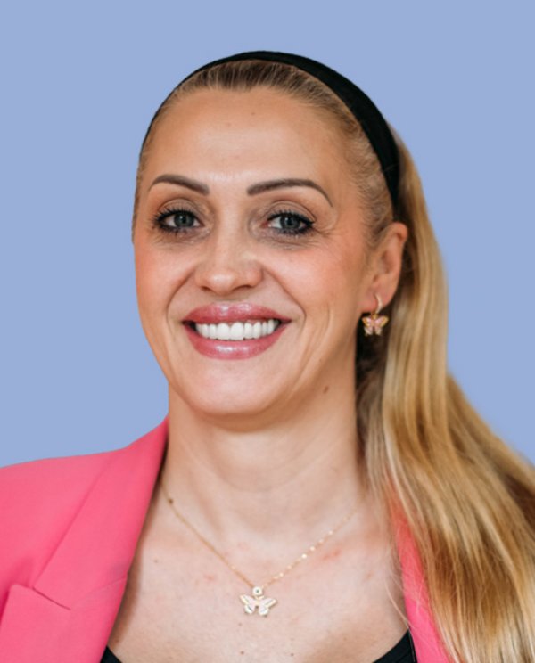 Irena STEINER